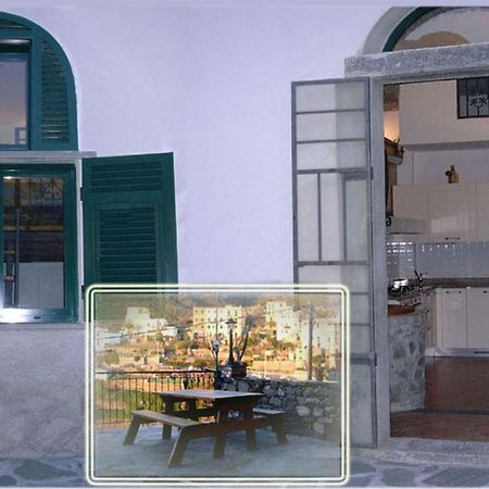 Sandra Villa Rooms Corniglia Eksteriør bilde