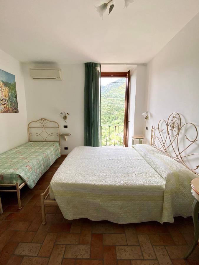 Sandra Villa Rooms Corniglia Eksteriør bilde