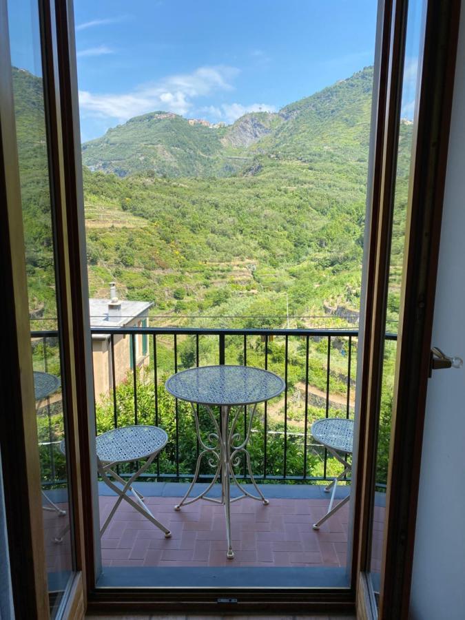 Sandra Villa Rooms Corniglia Eksteriør bilde