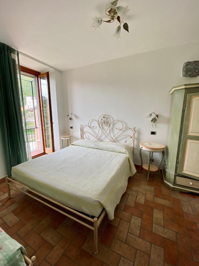 Sandra Villa Rooms Corniglia Eksteriør bilde
