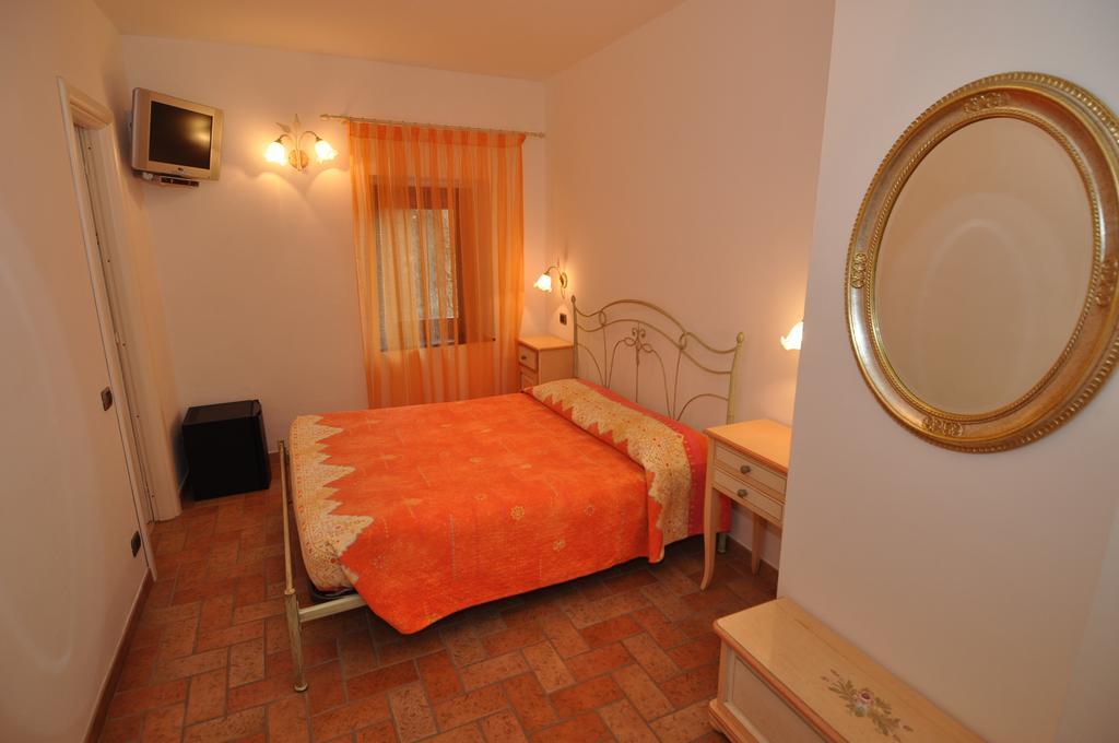 Sandra Villa Rooms Corniglia Eksteriør bilde