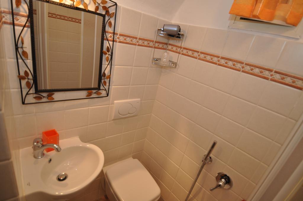 Sandra Villa Rooms Corniglia Eksteriør bilde