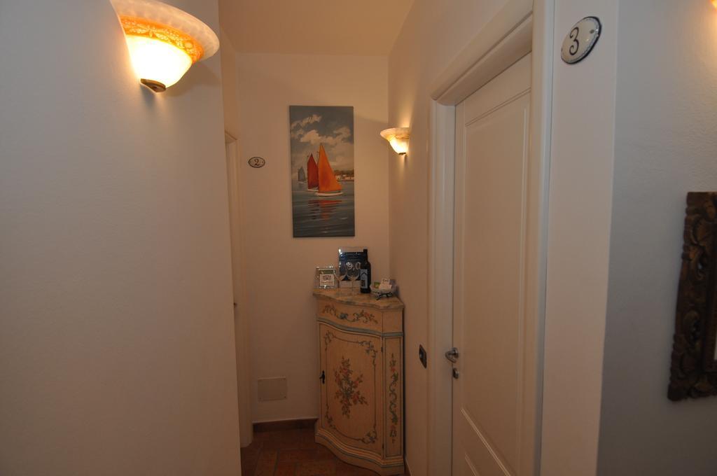 Sandra Villa Rooms Corniglia Eksteriør bilde